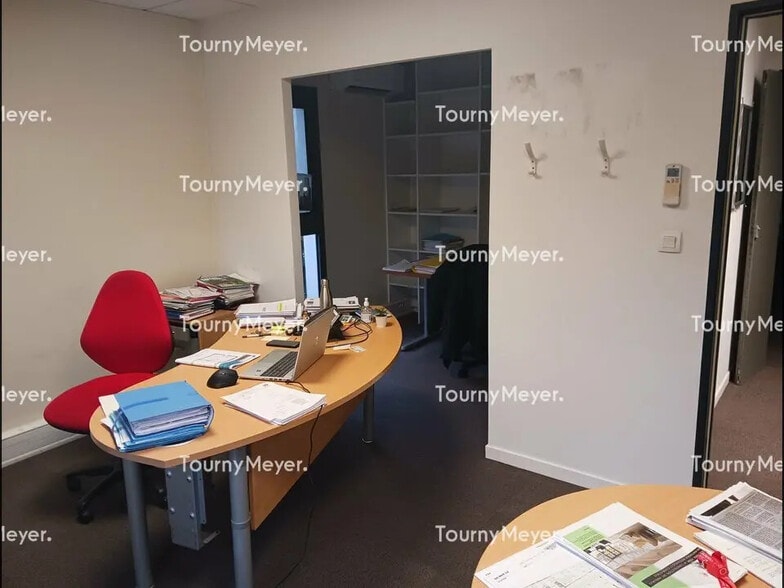Bureau dans Saint-Herblain à louer - Photo de l’immeuble – Image 3 sur 4