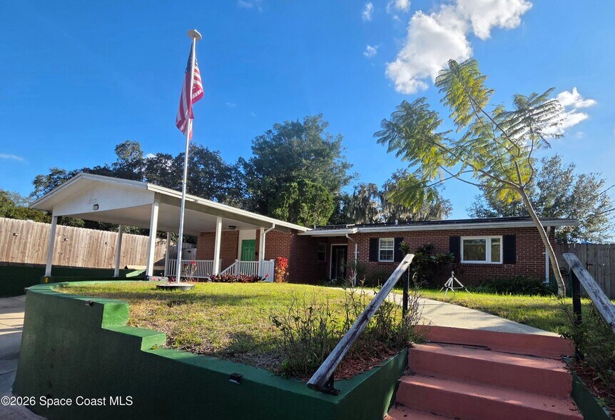 2625 Garden St, Titusville, FL à vendre - Photo de l’immeuble – Image 3 sur 36