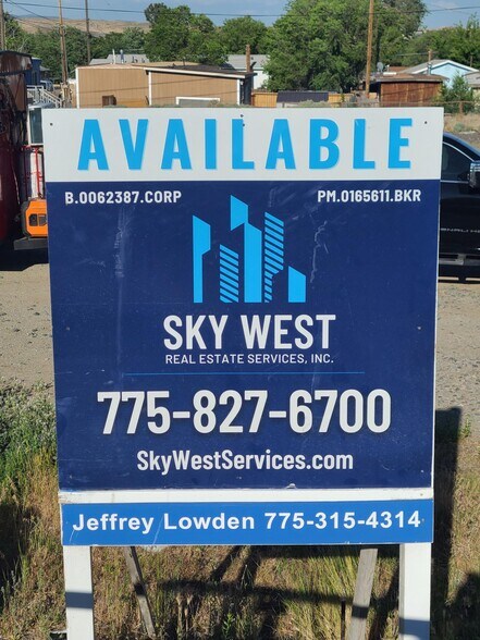 5520 and 5530 Sun Valley Blvd portefeuille de 2 biens à vendre sur LoopNet.fr - Photo de l’immeuble – Image 2 sur 8