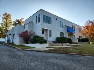 Plus de détails pour 3121 E Boundary Ct, Midlothian, VA - Bureau à vendre