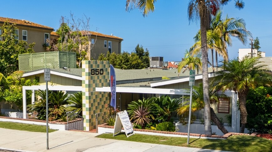 850 Prospect St, La Jolla, CA à vendre - Photo de l’immeuble – Image 2 sur 8