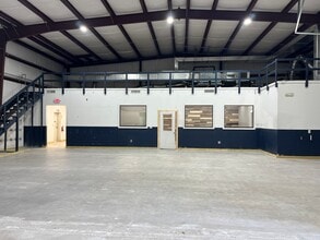 2528 Hatfield Rd, Pearland, TX à louer Photo intérieure– Image 1 sur 3