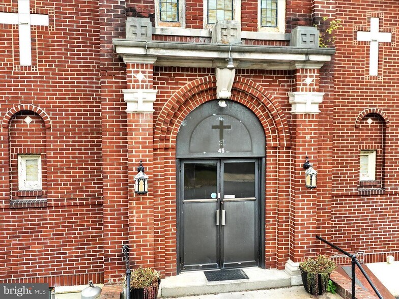 45 Main St, Pottsville, PA à vendre - Photo de l’immeuble – Image 2 sur 23