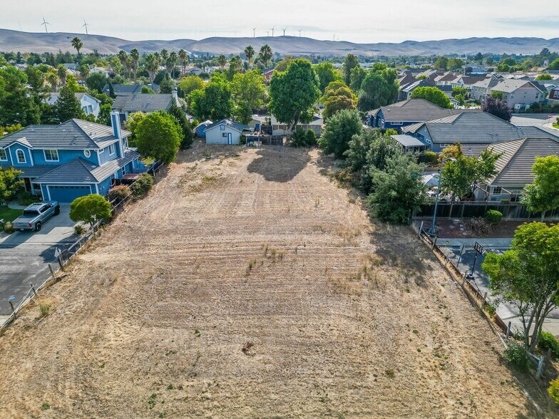 1080 Central Ave, Livermore, CA à vendre - Photo de l’immeuble – Image 2 sur 43