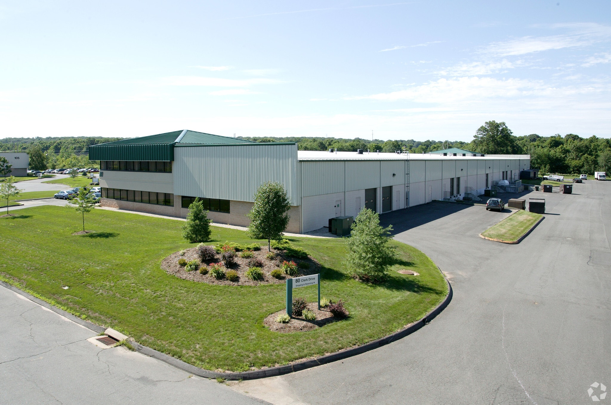 80 Clark Dr, East Berlin, CT à louer Photo principale– Image 1 sur 7