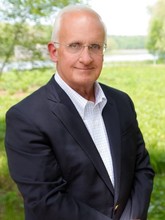 Victor Mills