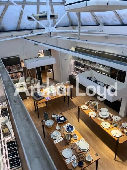 Local commercial dans Caen à louer - Photo intérieure – Image 2 sur 4