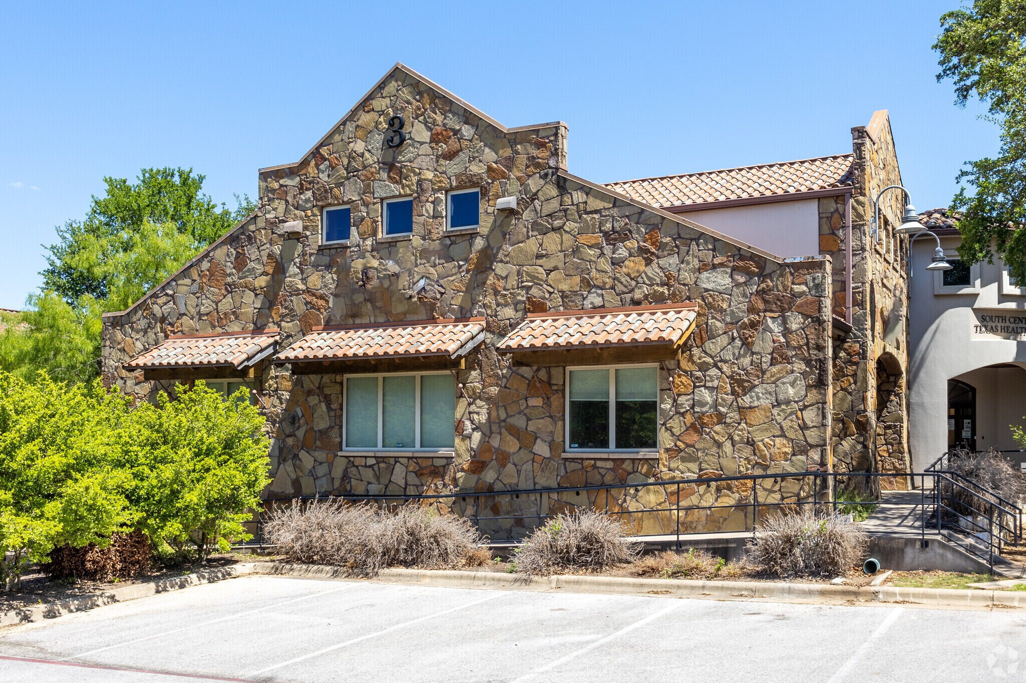 2500 W William Cannon Dr, Austin, TX à louer Photo intérieure– Image 1 sur 2