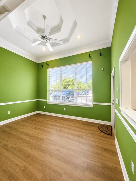 8883 Perimeter Park Blvd, Jacksonville, FL à louer - Photo de l’immeuble – Image 3 sur 11