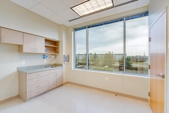 21785 Filigree Ct, Ashburn, VA à louer Photo intérieure– Image 2 sur 20