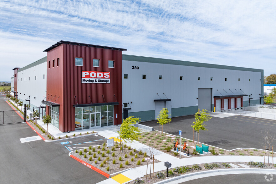 390 Blodgett St, Cotati, CA à louer - Photo principale – Image 1 sur 7