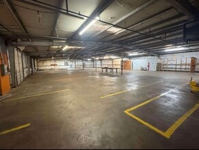 418 S Railroad Ave, Twin City, GA à louer Photo intérieure– Image 2 sur 4