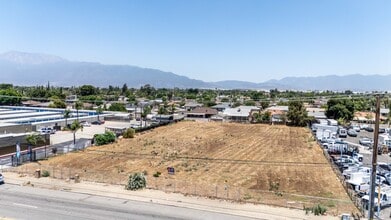 17440 Foothill Blvd, Fontana, CA - VUE AÉRIENNE  vue de carte - Image1