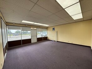3579 Mather Field Rd, Rancho Cordova, CA à louer Photo intérieure– Image 1 sur 11