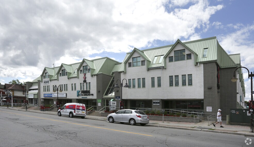 255-257 Boul Saint-Joseph, Gatineau, QC à louer - Photo de l’immeuble – Image 2 sur 5