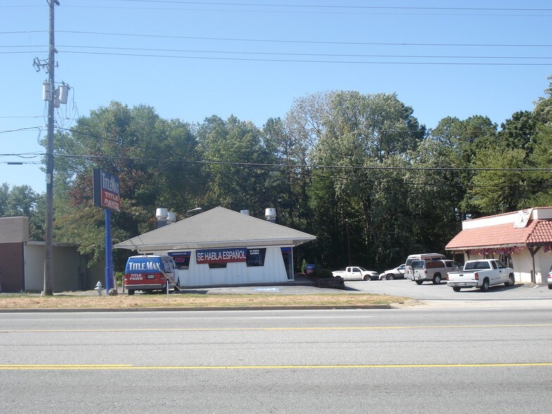 570 Cobb Pky, Marietta, GA à vendre - Photo de l’immeuble – Image 2 sur 9