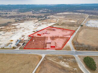 Plus de détails pour 120 Hermann Sons Rd, Comfort, TX - Industriel/Logistique à vendre