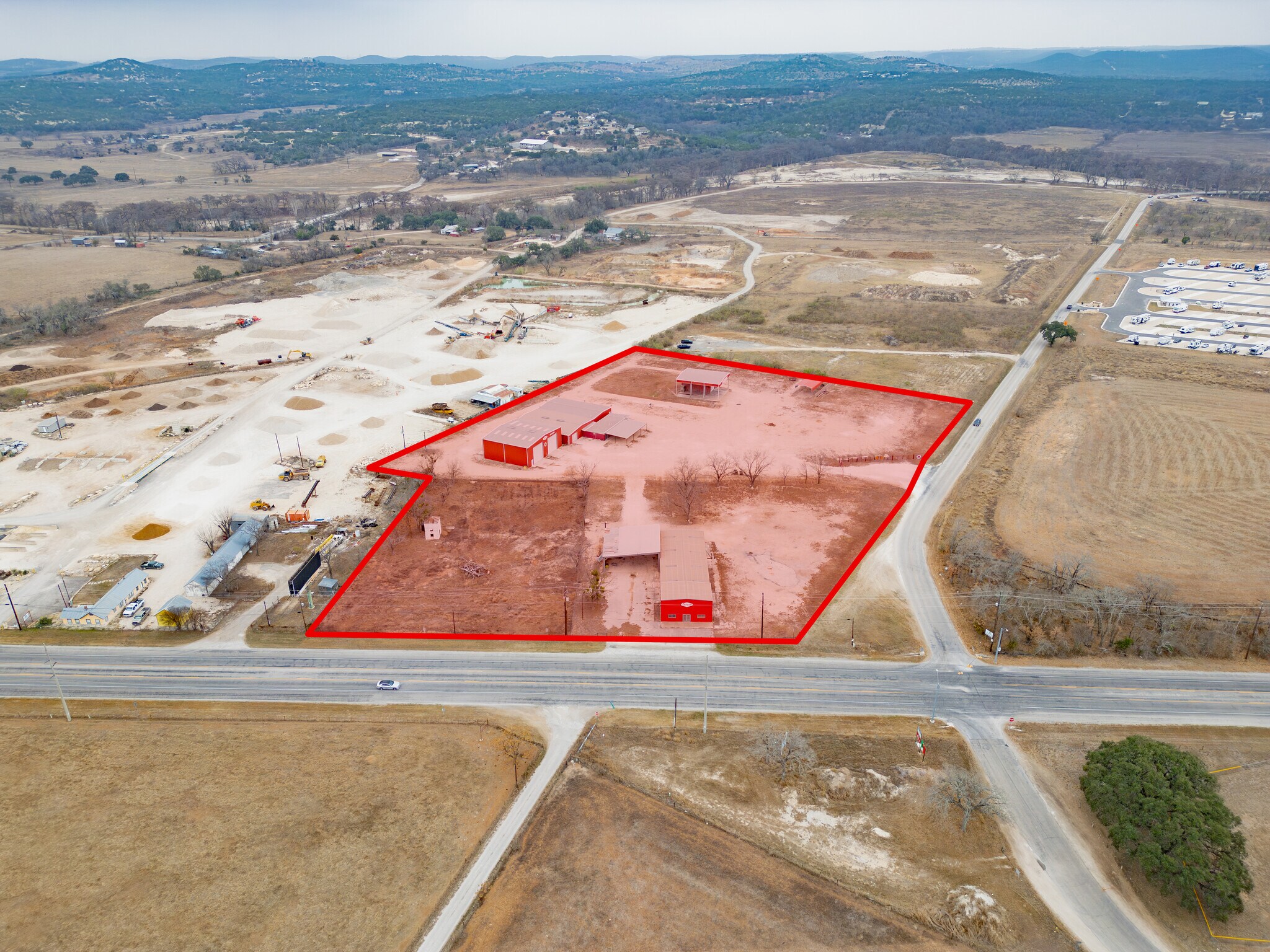 120 Hermann Sons Rd, Comfort, TX à louer Photo principale– Image 1 sur 12