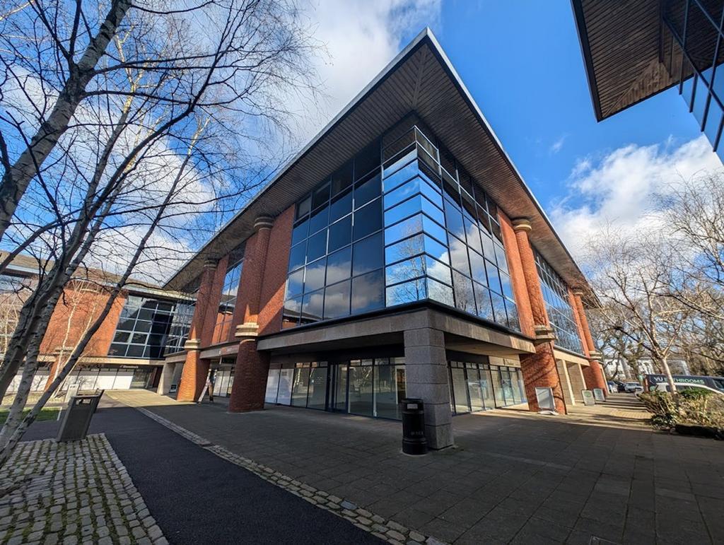 Parkway, Fareham à louer Photo principale– Image 1 sur 5