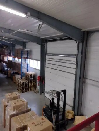 Industriel/Logistique dans Perpignan à louer - Photo de l’immeuble – Image 3 sur 4