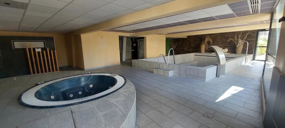 Local commercial dans Alénya à vendre - Photo de l’immeuble – Image 3 sur 6