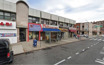 11325-113-29 Queens Blvd, Flushing, NY à louer Photo de l’immeuble– Image 1 sur 2