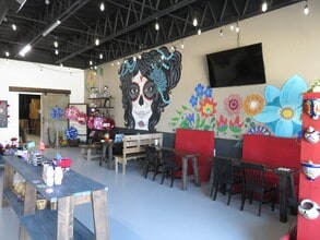 3613 W Vickery Blvd, Fort Worth, TX à louer Photo de l’immeuble– Image 2 sur 4