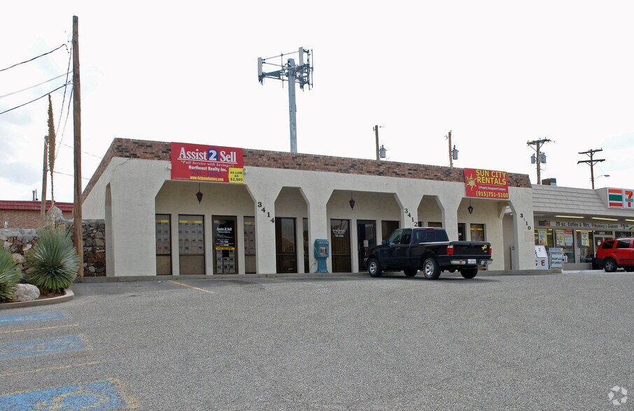 3410-3414 Hondo Pass Dr, El Paso, TX à louer - Photo de l’immeuble – Image 3 sur 4