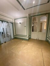 5 Rue Saint-Georges, Paris à louer Photo intérieure– Image 2 sur 4