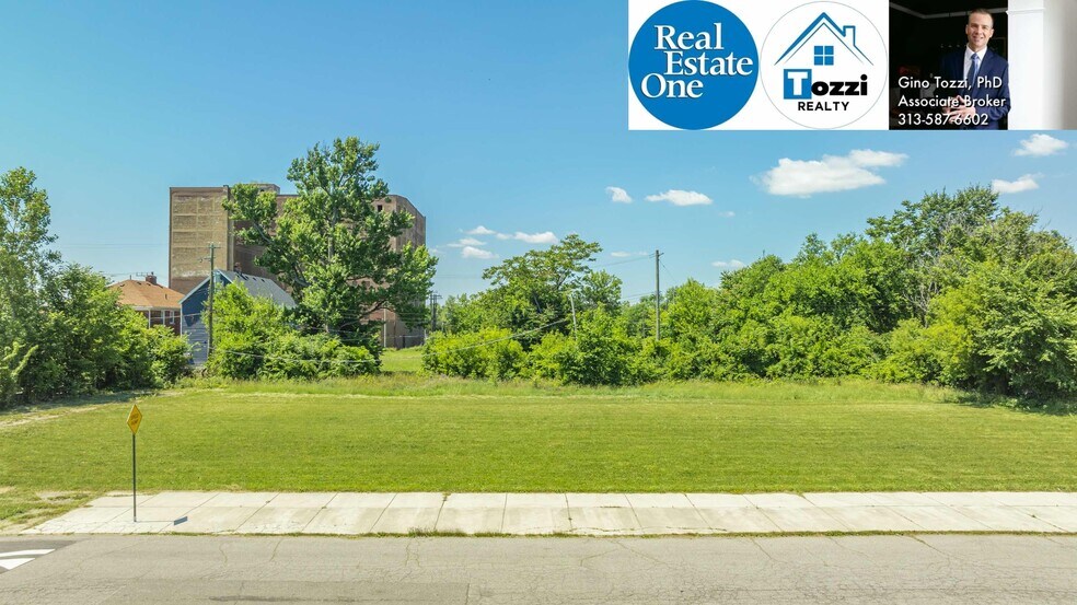 1075 Coplin St, Detroit, MI à vendre - Photo de l’immeuble – Image 2 sur 18