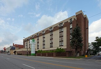 Plus de détails pour 116 W Park Ave W, Mansfield, OH - Hôtellerie à vendre