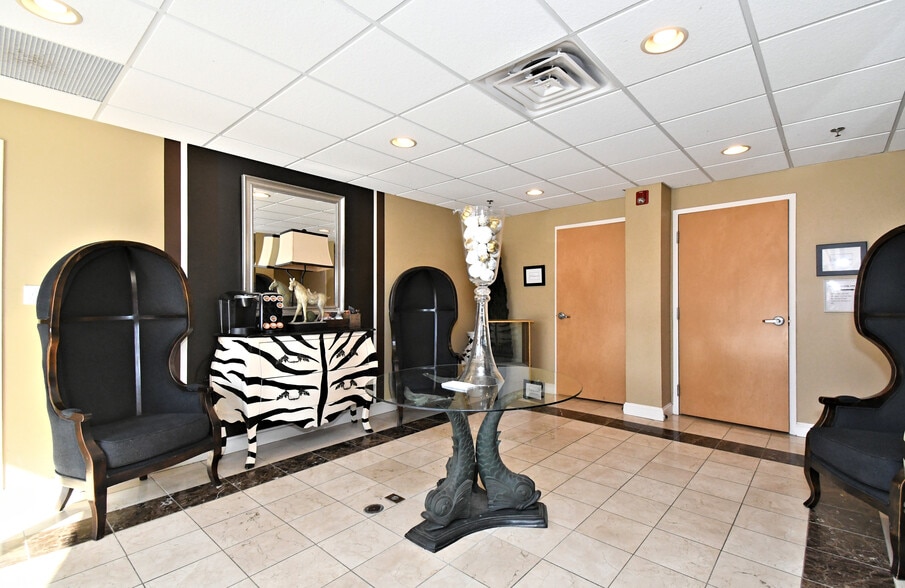 900 Schell Ln, Phoenixville, PA à louer - Hall d’entrée – Image 3 sur 23