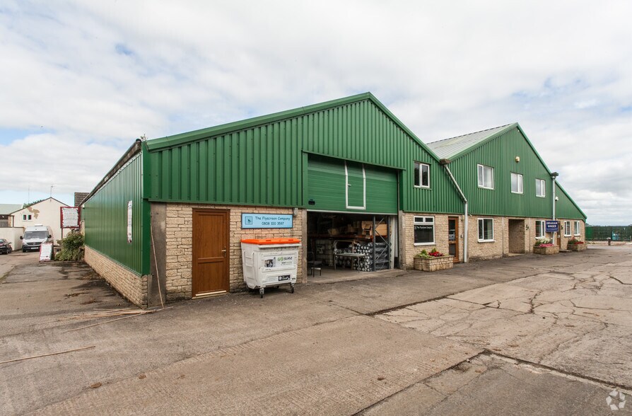 Warren Business Park, Tetbury à louer - Photo de l’immeuble – Image 2 sur 2