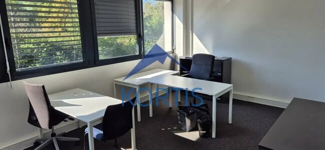 Plus de détails pour Bureau à vendre
