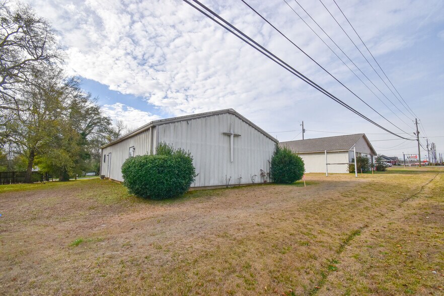 6611 University Blvd E, Cottondale, AL à vendre - Photo principale – Image 1 sur 11