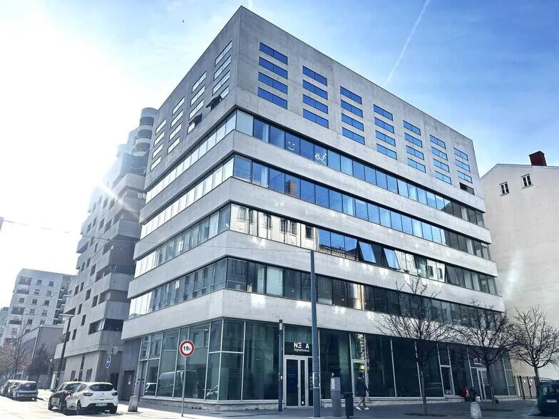 Bureau dans Lyon à louer - Photo de l’immeuble – Image 1 sur 10
