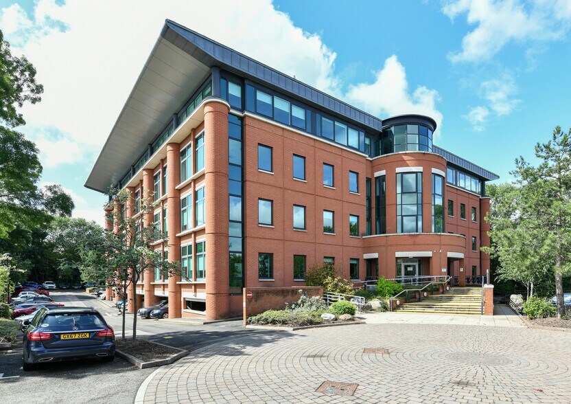 Bickenhill Ln, Birmingham à louer - Photo de l’immeuble – Image 2 sur 24