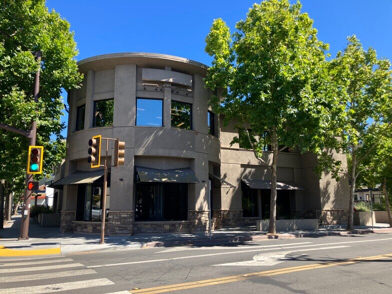 145 El Camino Real, Menlo Park, CA à louer - Photo de l’immeuble – Image 2 sur 13