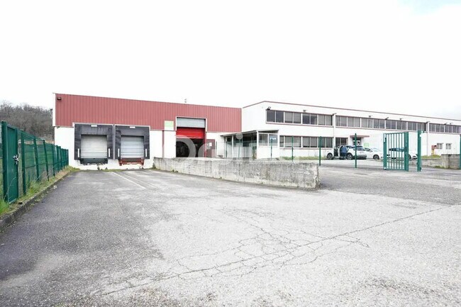 Plus de détails pour Différents types d’espaces à louer