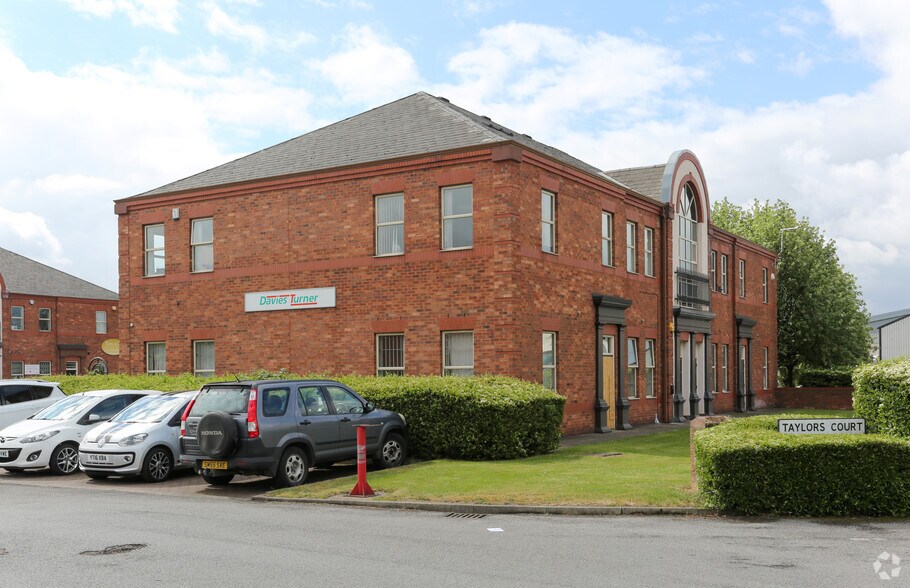 Taylors Ct, Rotherham à louer - Photo de l’immeuble – Image 2 sur 3