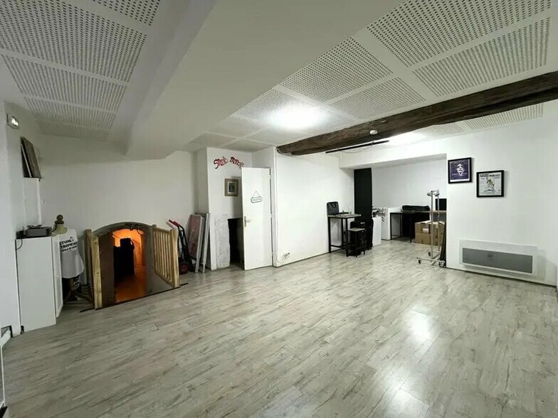 Local commercial dans Fréjus à louer - Photo intérieure – Image 3 sur 6