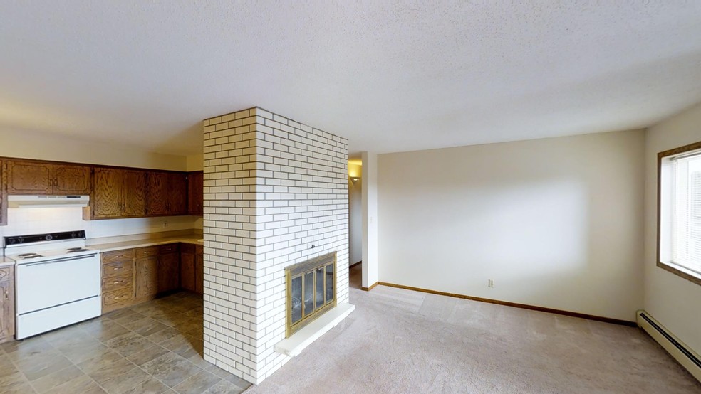 219 7th St N, Sartell, MN à vendre - Numérisation 3D Matterport – Image 2 sur 7