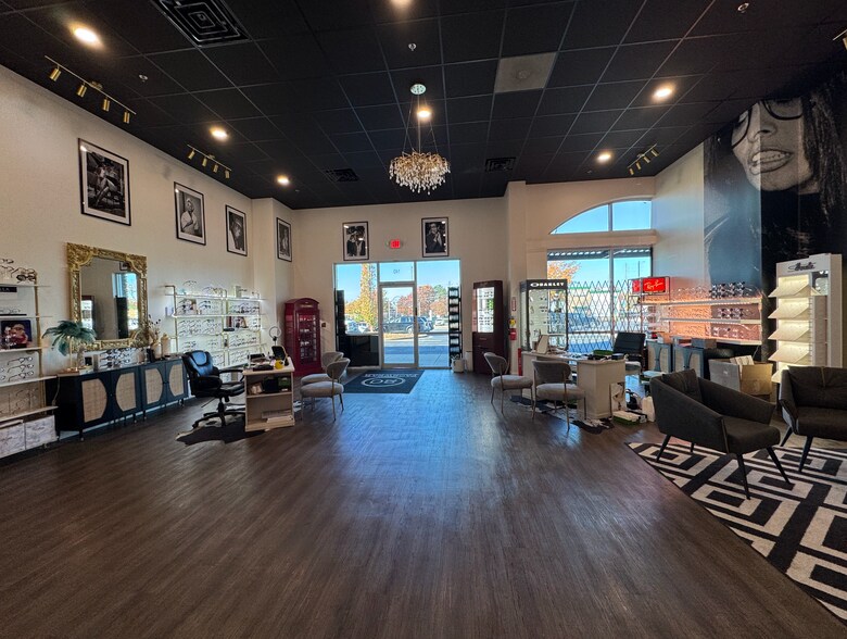 10779 Alpharetta Hwy, Roswell, GA à louer - Photo de l’immeuble – Image 3 sur 11