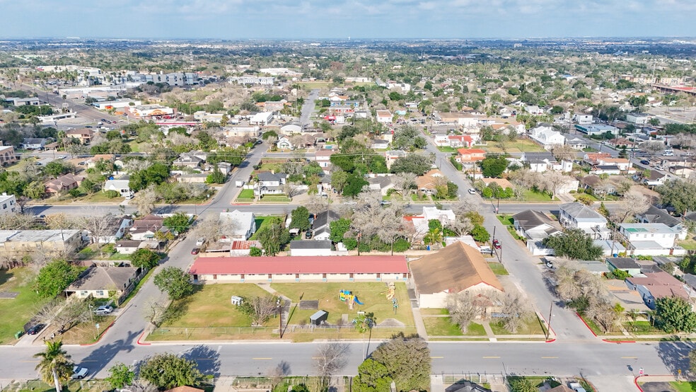 624 E Saint Francis St, Brownsville, TX à vendre - Photo de l’immeuble – Image 3 sur 8
