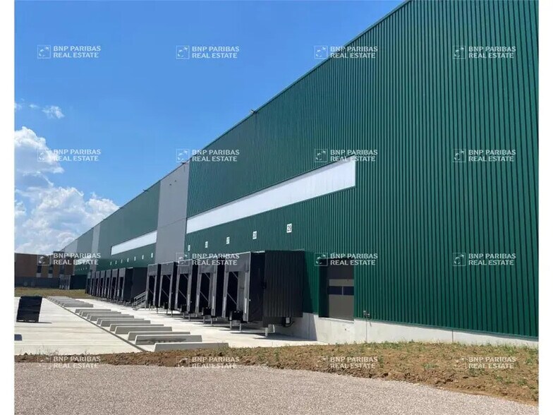 Industriel/Logistique dans Atton à louer - Photo de l’immeuble – Image 1 sur 13