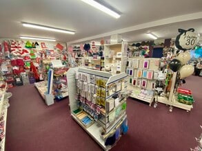 5-7 Lake St, Leighton Buzzard à louer Photo intérieure– Image 1 sur 7