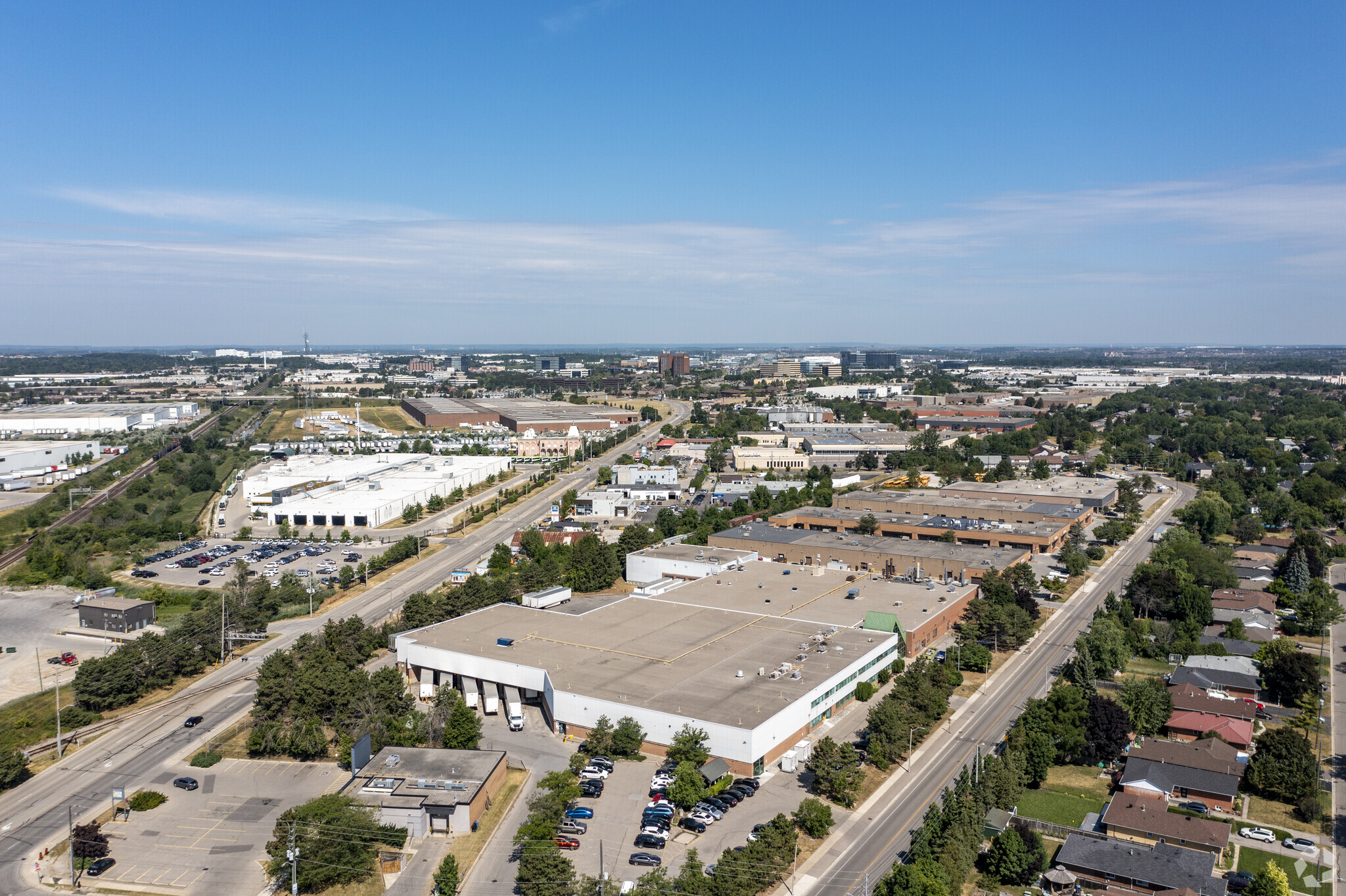8 Falconer Dr, Mississauga, ON à vendre Photo de l’immeuble– Image 1 sur 6