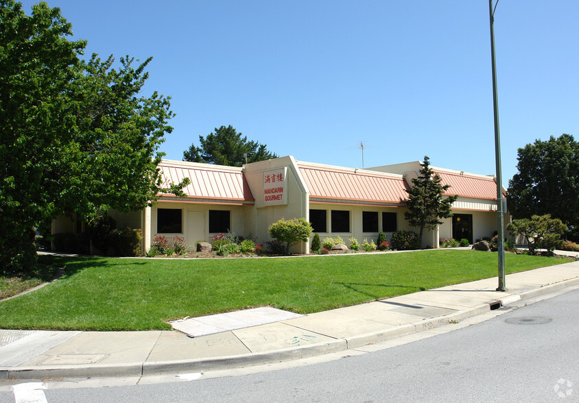 5560 Santa Teresa Blvd, San Jose, CA à louer - Photo principale – Image 1 sur 7