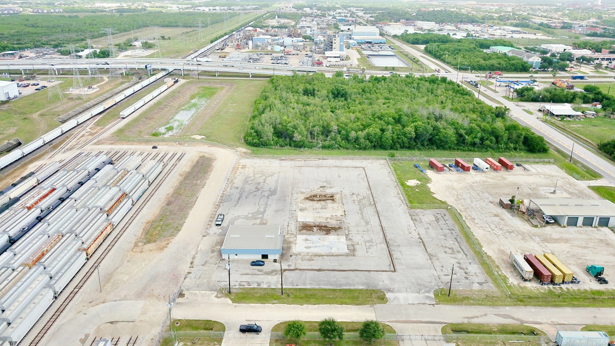 1802 W M St, La Porte, TX à louer Photo principale– Image 1 sur 6