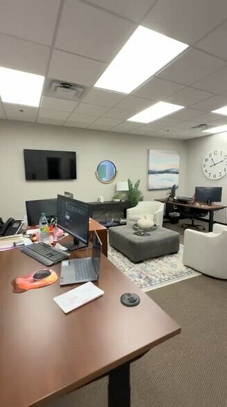 1449 Highway 6, Sugar Land, TX à louer - Vidéo sur l’annonce professionnelle – Image 2 sur 8